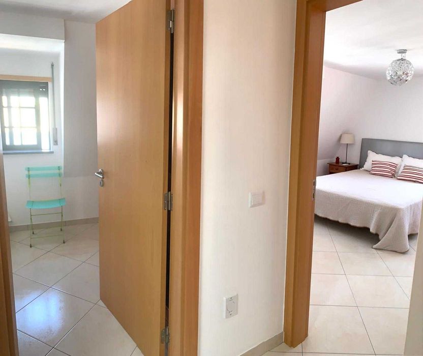 T2 Duplex em Manta Rota a 250 metros da praia.