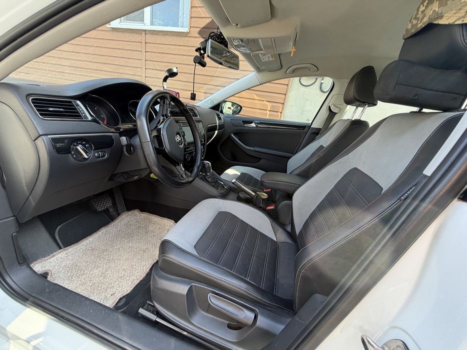 Volkswagen Jetta 1.6