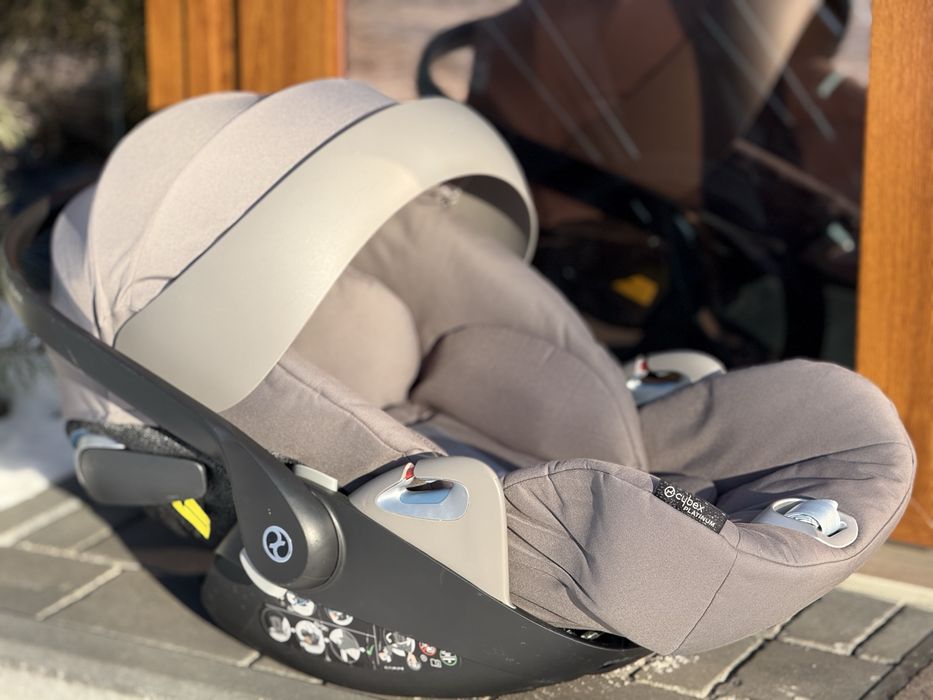 Автолюлька / автокрісло Cybex cloud Z i-Siz
