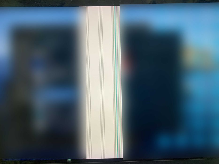 Ekran MacBook Pro 15 A1990 Oryginalny Uszkodzony Matryca LCD