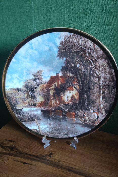 Декоративна тарілка Fine Bone China Argyle, England, 27 см