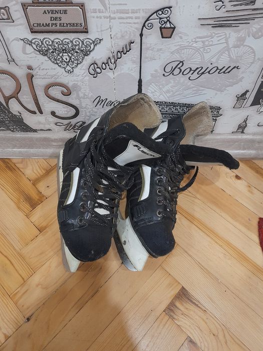 Продам ковзани для хлопака розмір 37, Fusion,Канада.