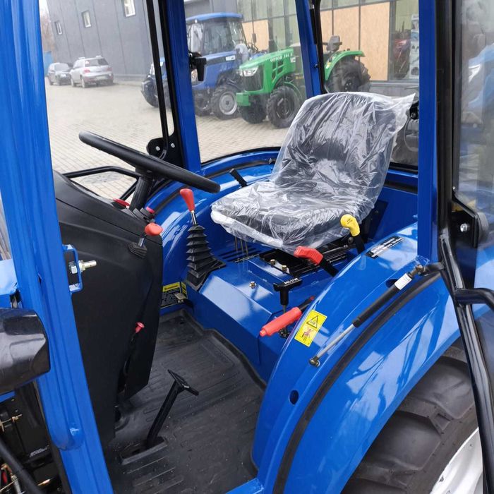 Трактор  DONGFENG DF-244 G2B РЕВЕРС з кабіною. Гарантія 2 роки!