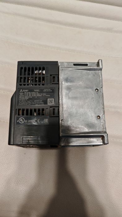 FR-D740-036SC-EC Частотний перетворювач FR-D 1.5кВт 3-ф/380