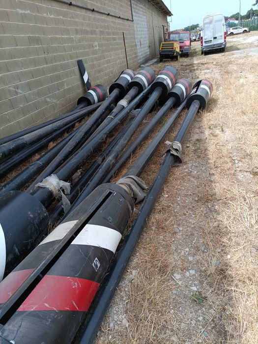 Postos metálicos galvanizado para iluminação