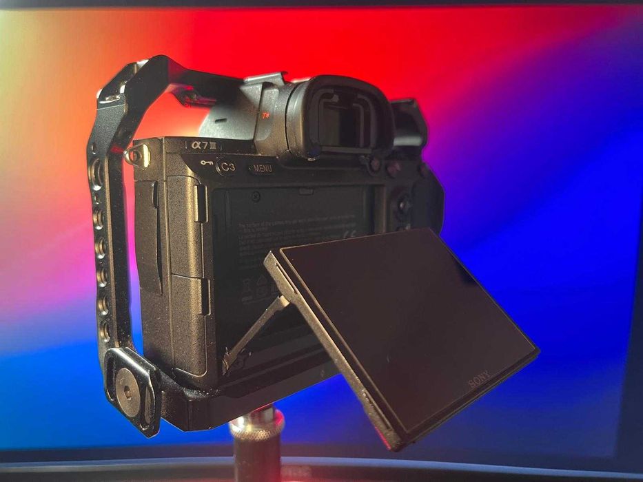 Sony A7 III + Cage Small Rig