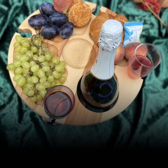 Винний столик ручної роботи [БЕЗКОШТОВНА ДОСТАВКА]