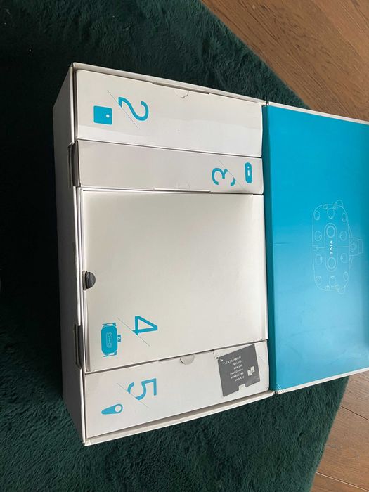 HTC VIVE Pro Full Kit VR | 2x Base Station 2.0 | mało używany | sprawny