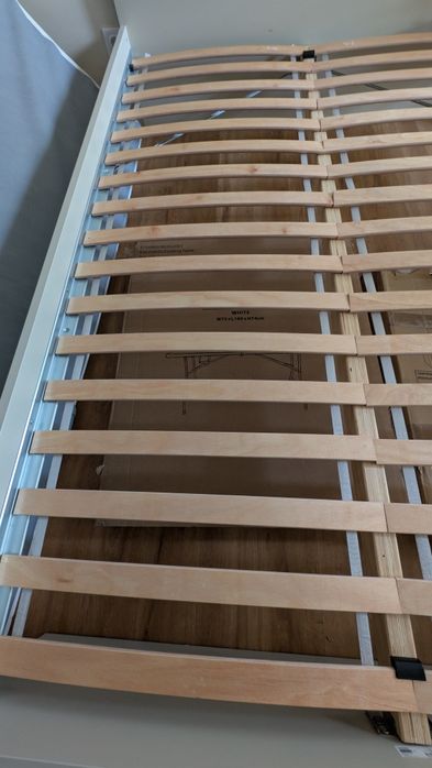 Vendo conjunto Cama e colchão IKEA