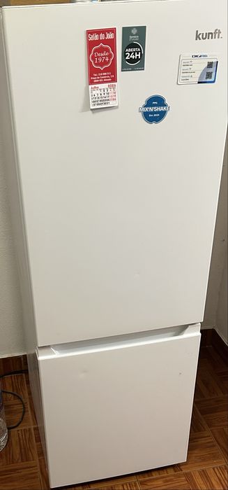 Frigorifico e maquina roupa