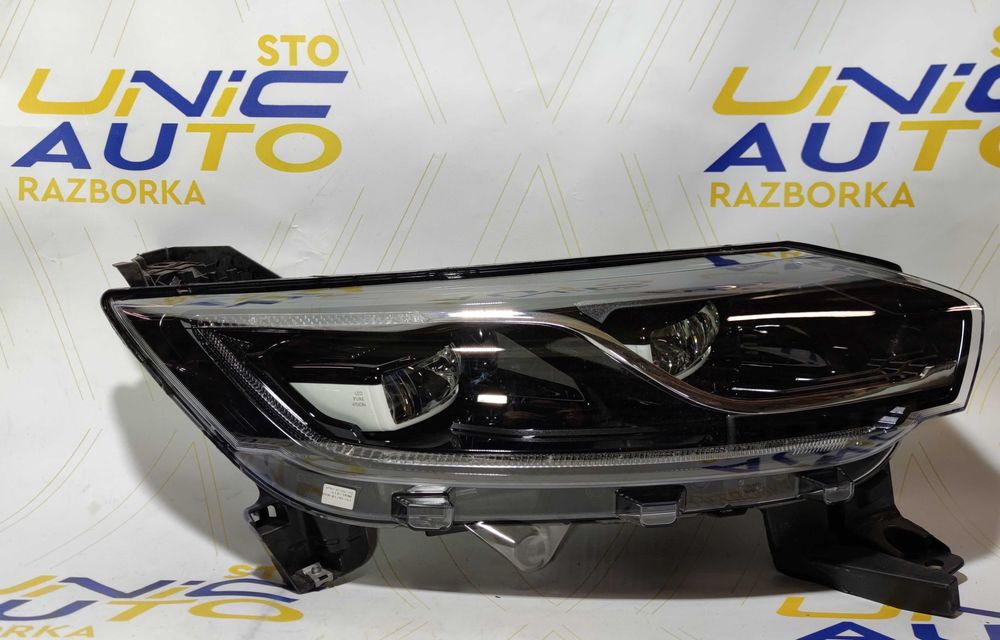 Фари на Renault Master,Trafic,Kangoo,Megane,Scenic,Zoe,Duster та інші.