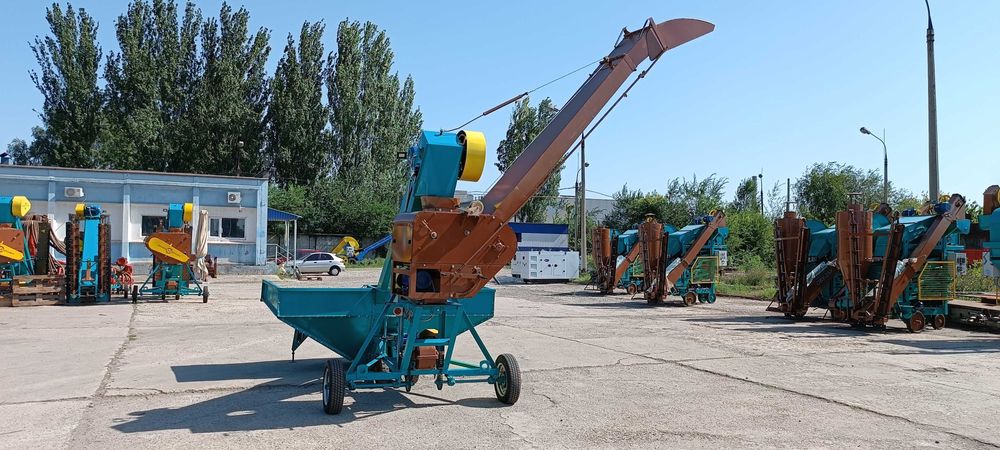 Зернометач ЗМБ-90У бункерний.Зерномет. Зернометатель Бункерный 120