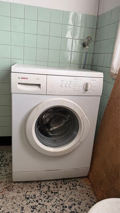 Maquina de Lavar Roupa BOSH