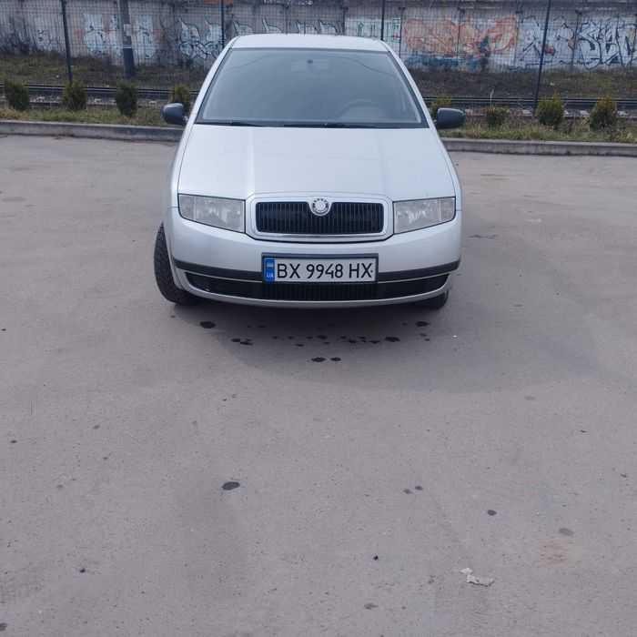 Продам гарненьку машинку