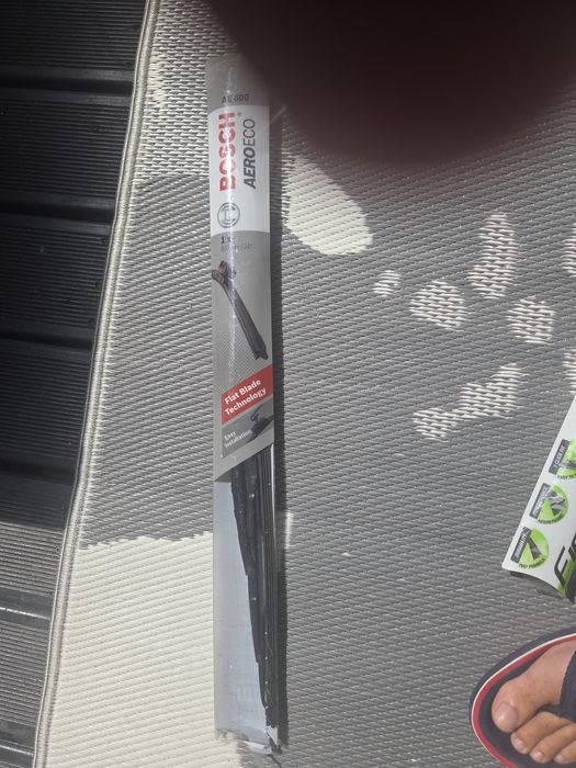 Wycieraczki nowe Bosh aerosol AE 600
