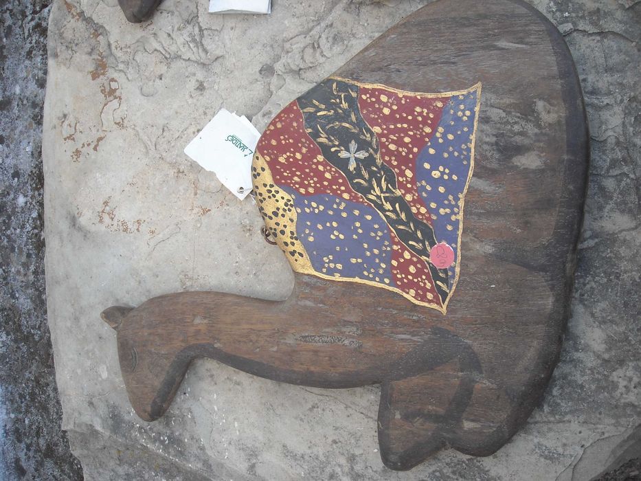 Camelos / dromedarios decoracao pendurar madeira