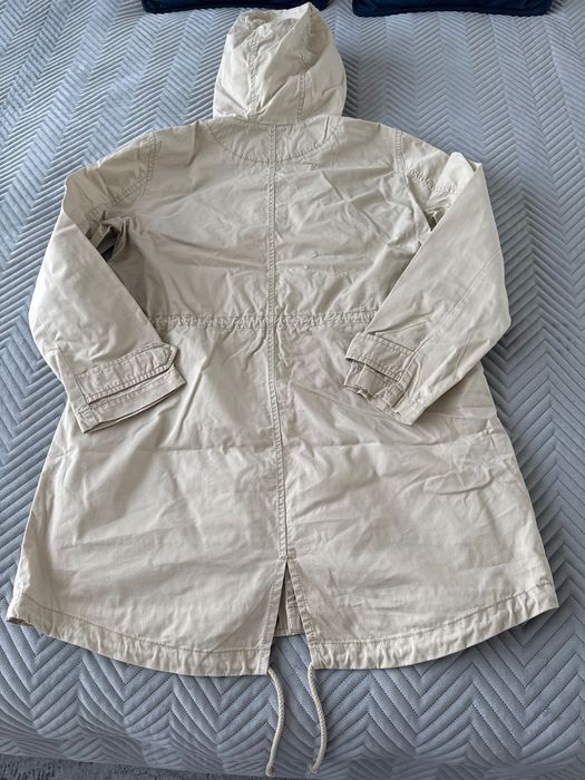 Kurtka damska parka, wiosenna, rozmiar M, marka Benetton.