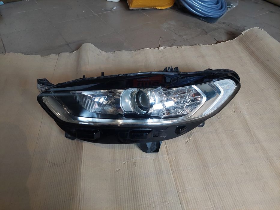 Lampy Ford Mondeo Mk5