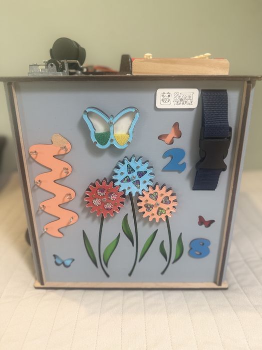 Продам бізікуб 30х30