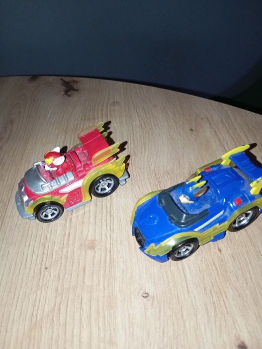 Figurki pojazdy psiego patrolu
