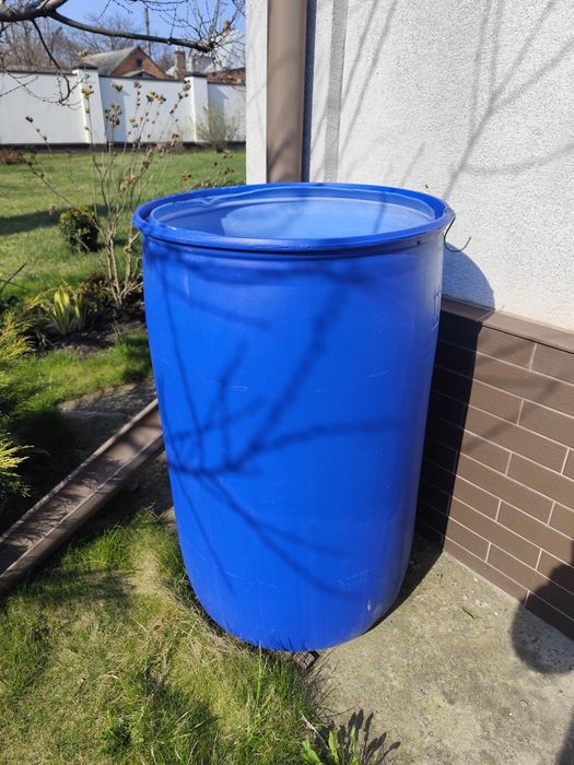 Бочка пластикова 200 літрів пластик литров