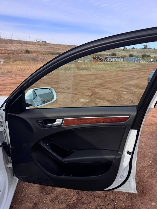 Продам Audi A4B8