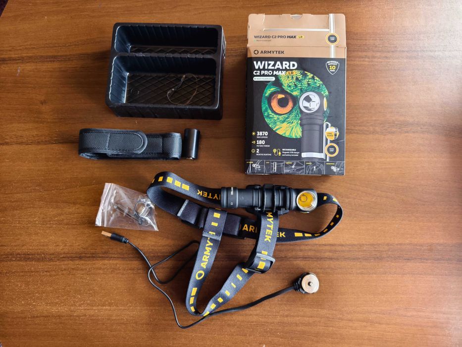 Latarka czołowa Armytek Wizard C2 PRO MAX LR