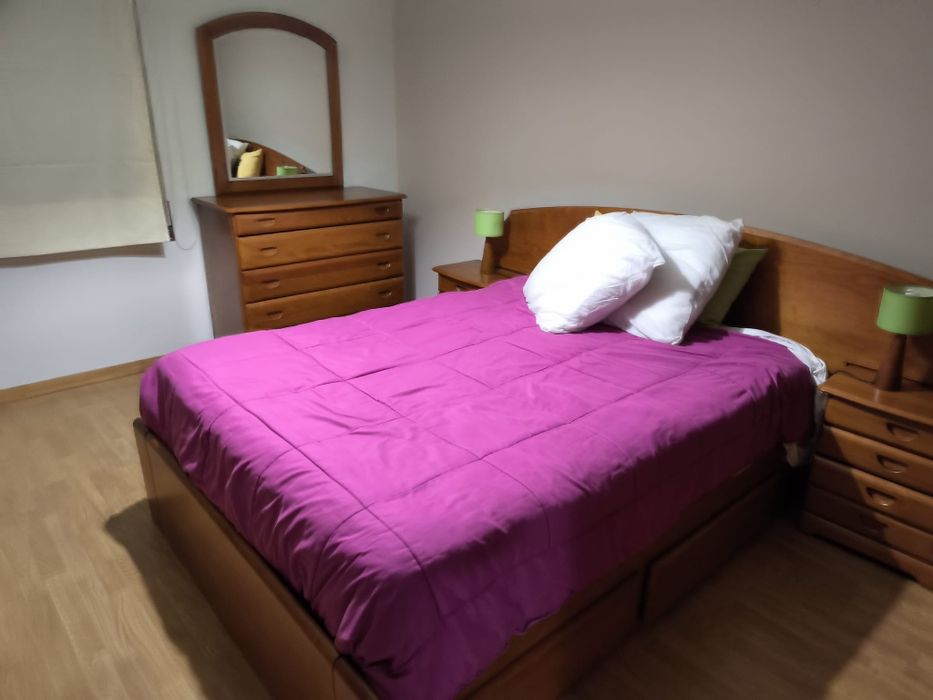 Quarto completo MADEIRA MACIÇA