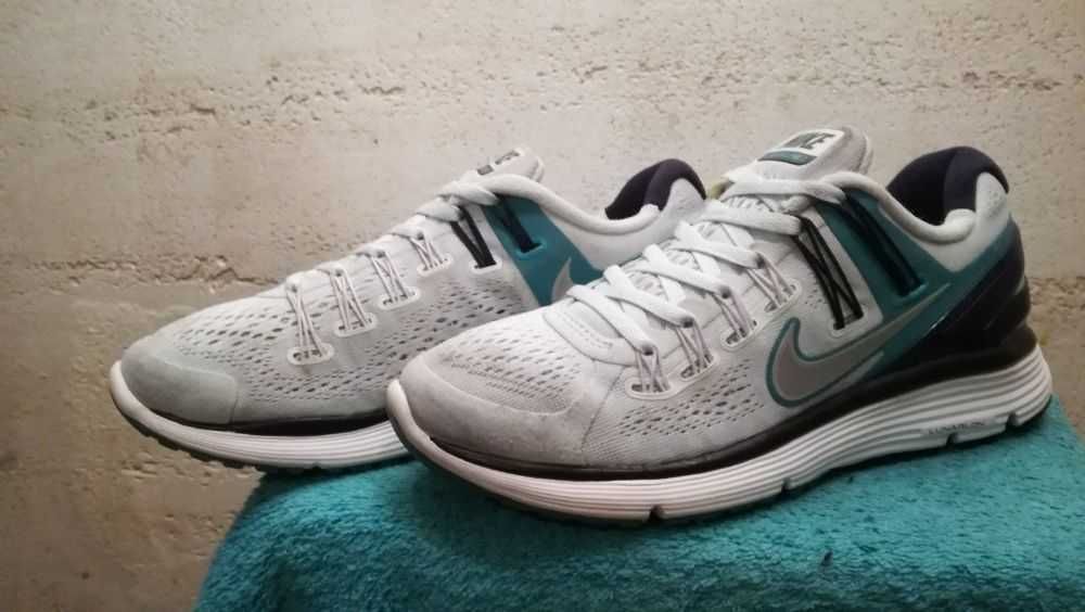 Sneakersy NIKE LUNARECLIPSE + 3 r.37,5 stan bardzo dobry