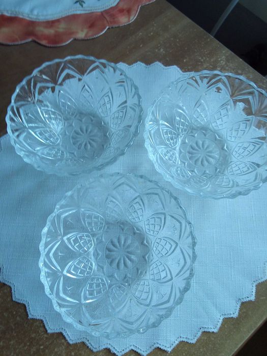 Miseczki 3 szklane, kryształ - do lodów, kompotu