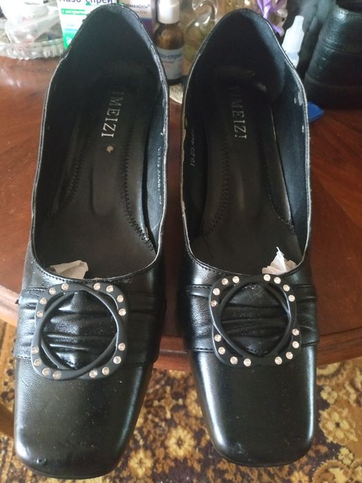 Туфлі жіночі р.40