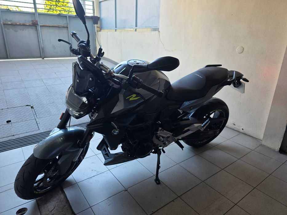 BMW F900R   2023