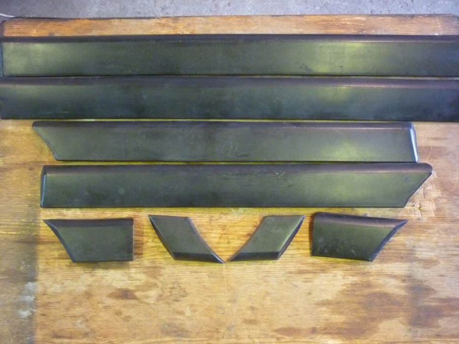 Молдинги пасат б3, б4