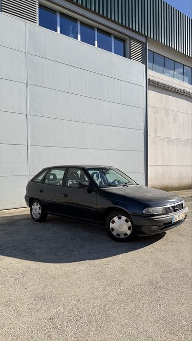 Opel Astra 1.4 82CV
