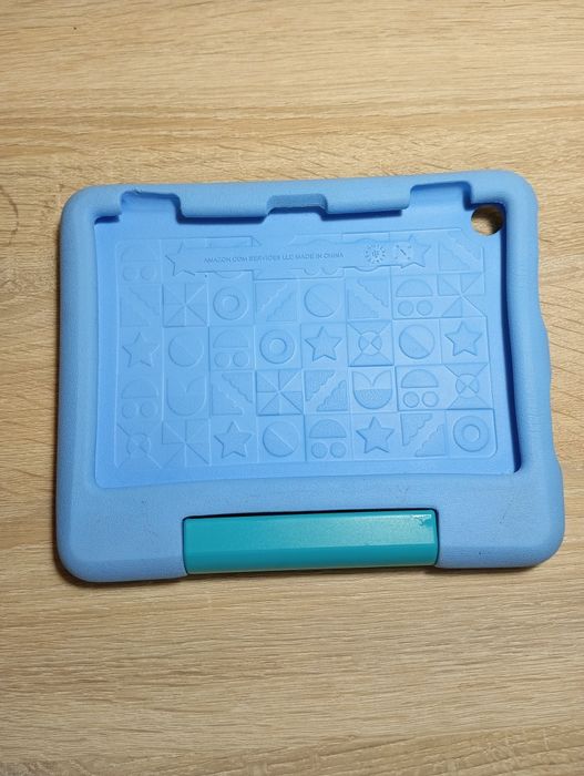 Подставка чехол под планшет.