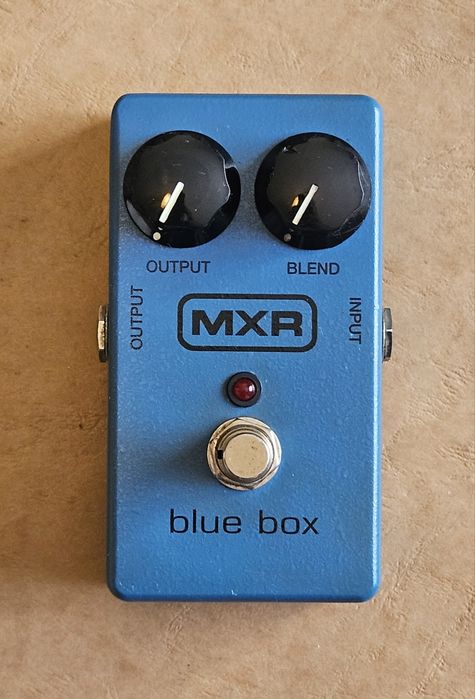 Pedal de guitarra Mxr Blue Box
