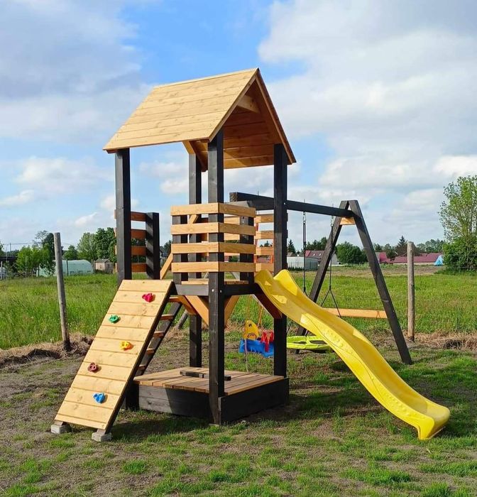 Drewniane place zabaw