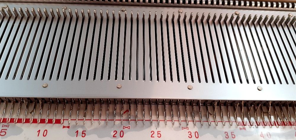 Brother KH891 + кабель інтерактивного в'язання