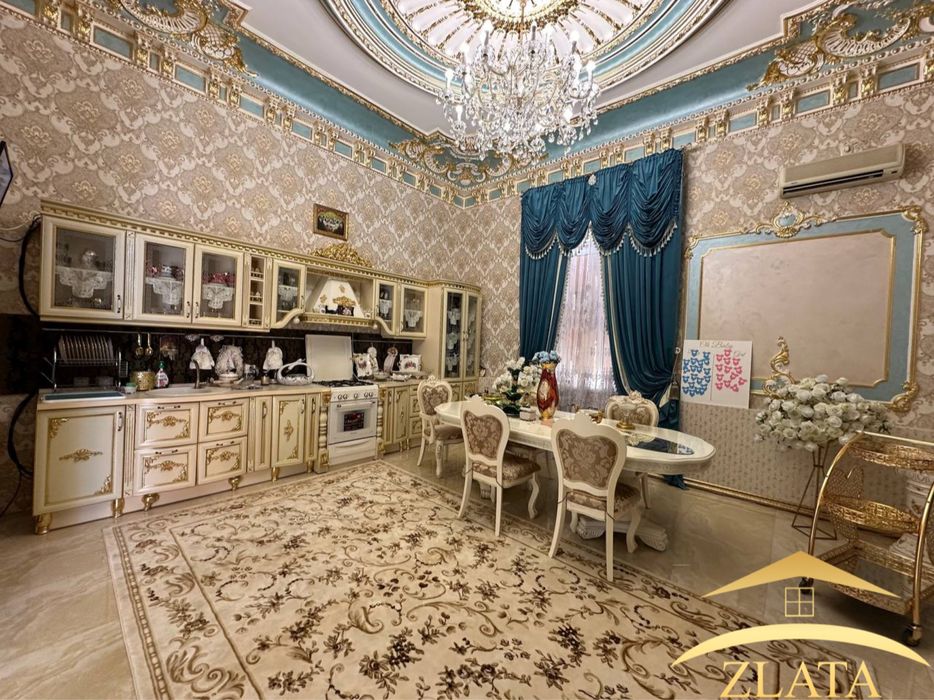 Продаж будинку в Комунарському районі