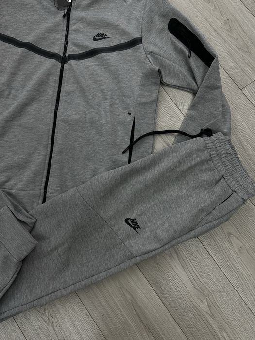 Nike tech fleece rozmiar XL