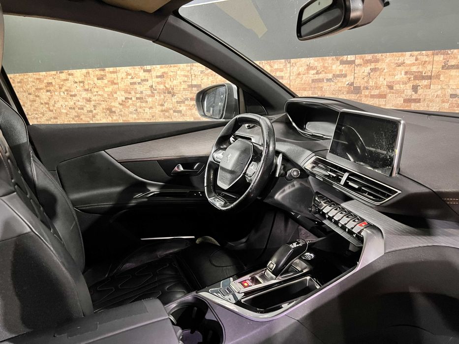 Peugeot 5008 2.0 BlueHDi GT | 177cv | Full Extras | Nacional | 7 Lugares