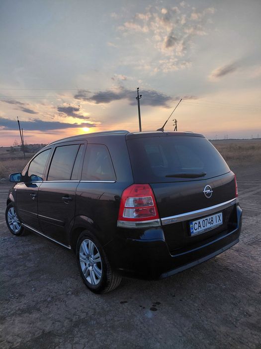 Легковий Автомобіль