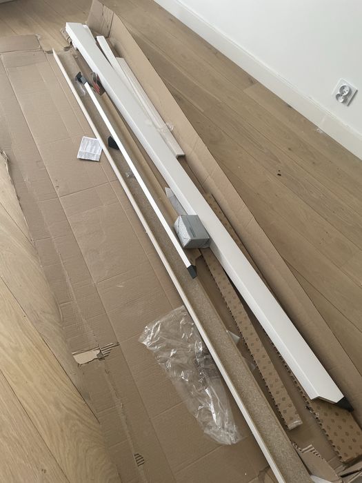 Ościeżnica regulowana Vector 90 Prawa Biała 95 - 115 mm PORTA