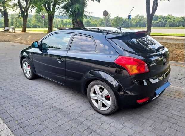 Kia ProCeed 1,6 2009 rok