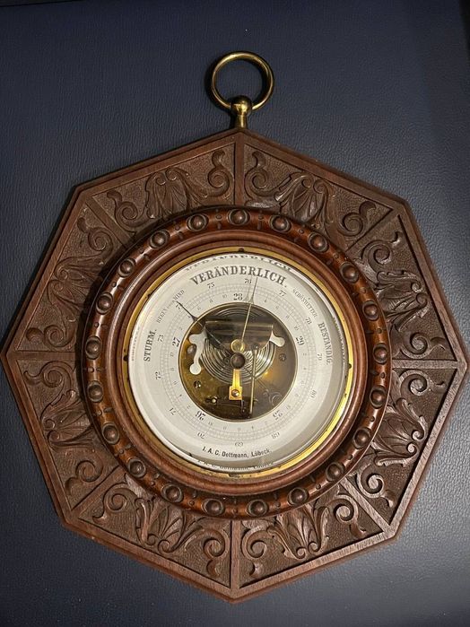 Продаю Барометр 2