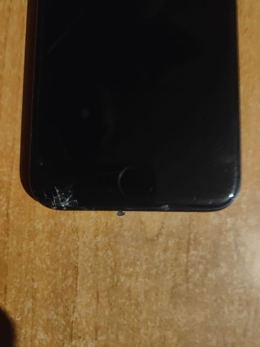 IPhone 7   128 gb (85%)