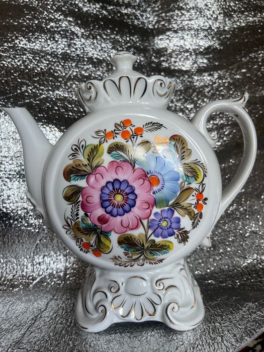 Вінтажний заварний чайник. Колекційний.