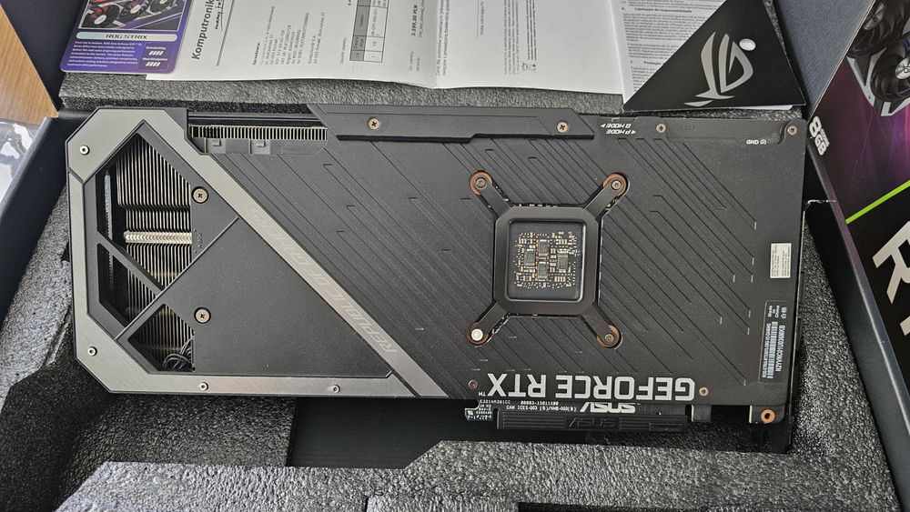 Karta graficzna Asus Rog Strix 3070