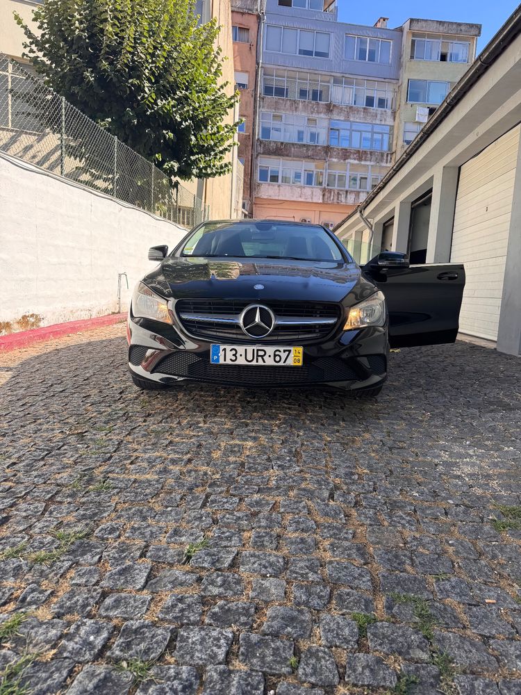 Mercedes-Benz CLA 180 (CDI) d AMG Line