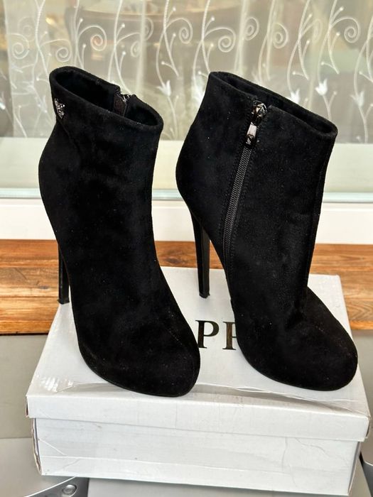 Демісизоні ботинки, натуральна замша